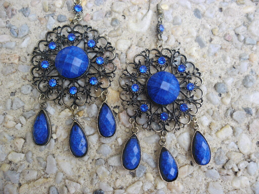 Blue earings