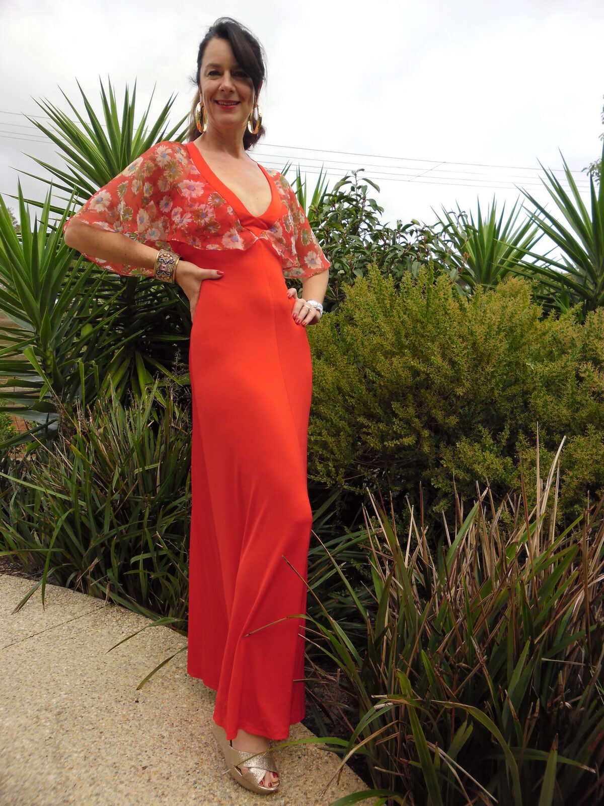 Red maxi