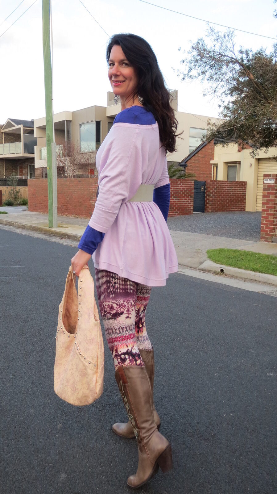Pink patterned leggings back