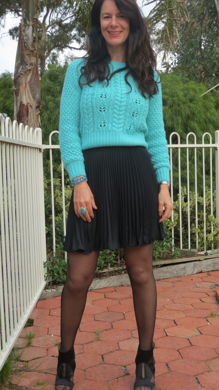 Turquoise knit, heels 2