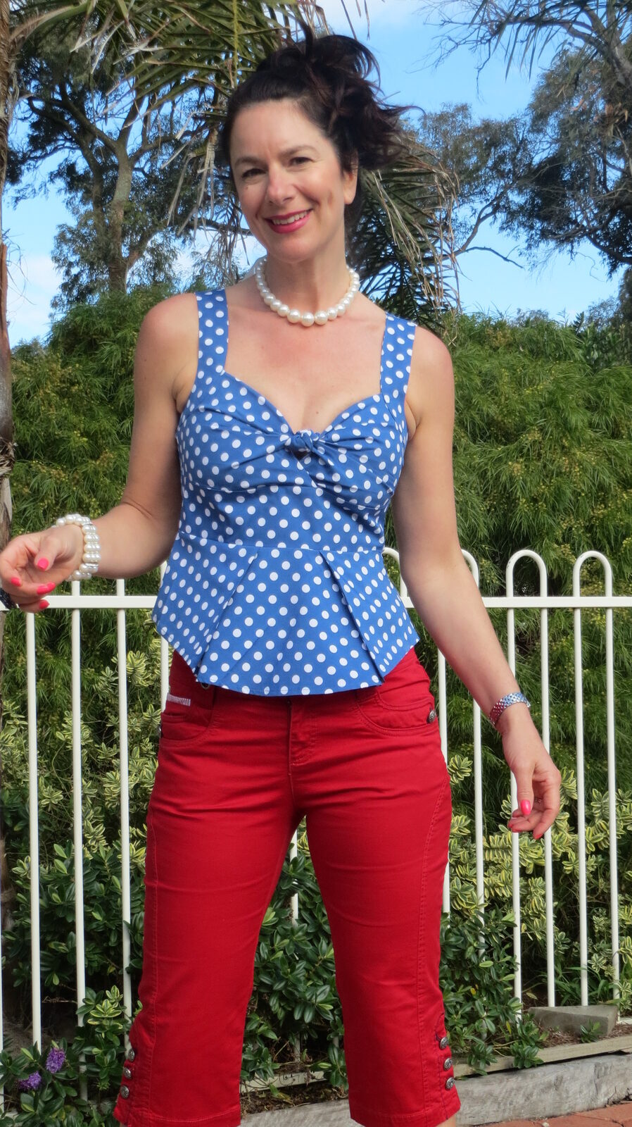 Peplum top, red jeans 2