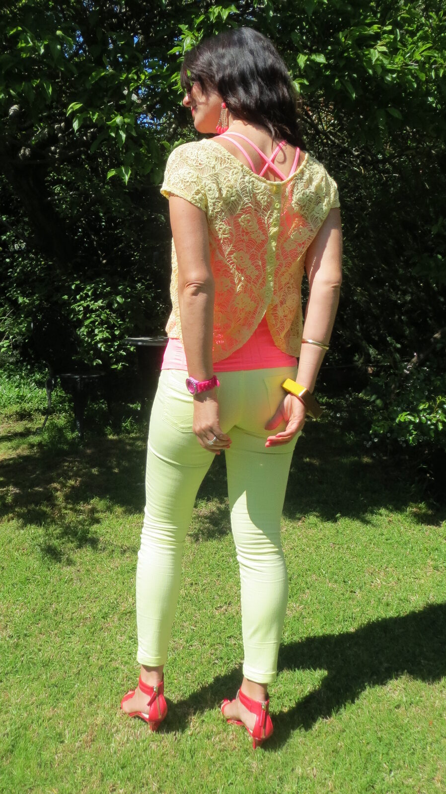Yellow lace, pink neon, behind