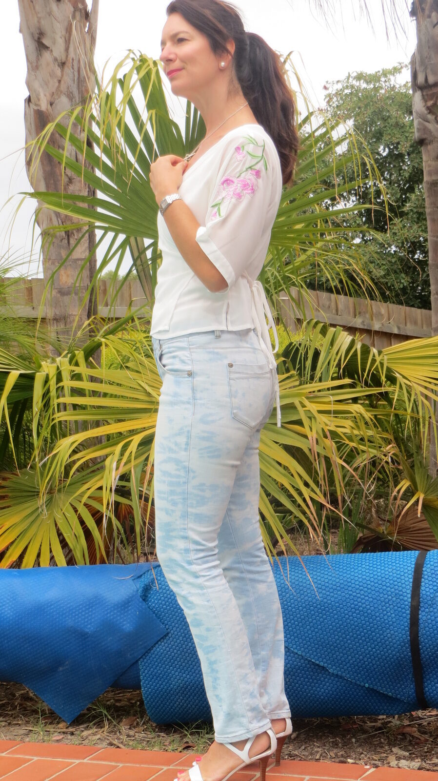White-wash jeans side 5