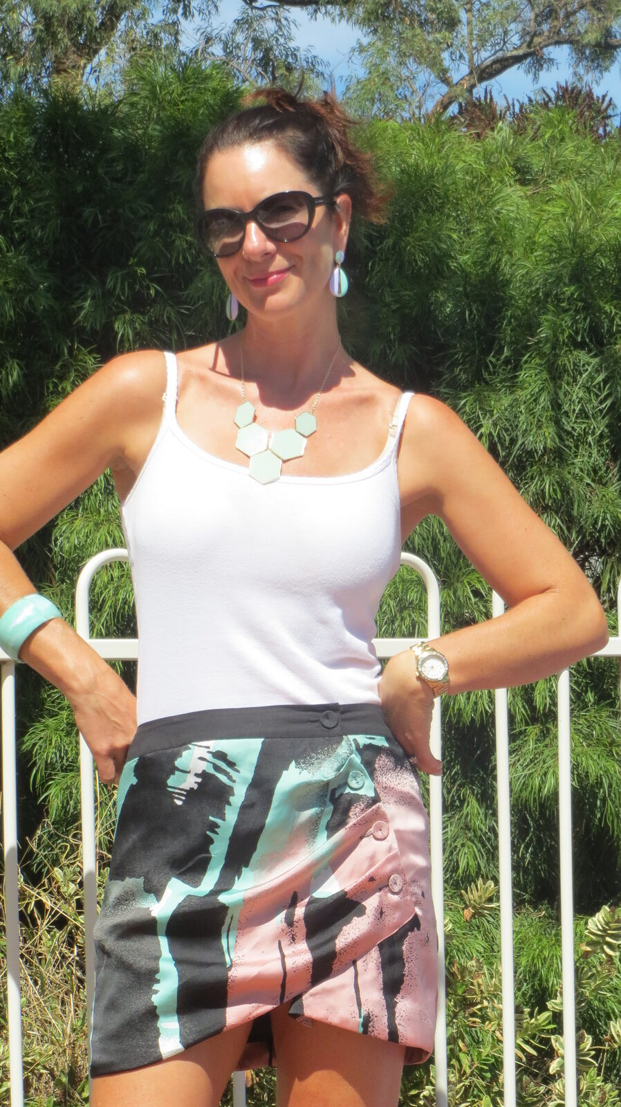 Bluejuice pink&green satin skirt 2