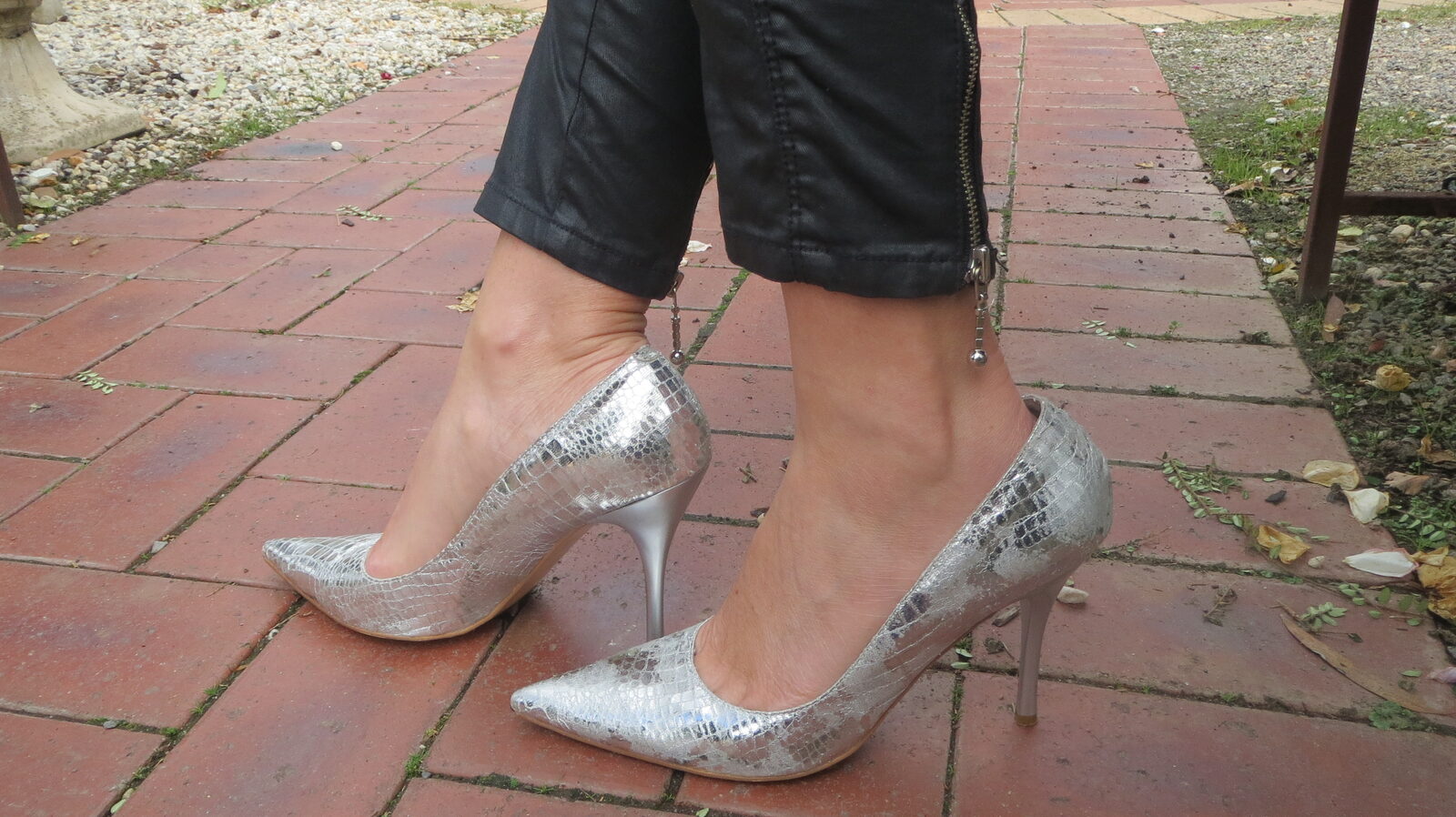Silver Betts ccourt shoes