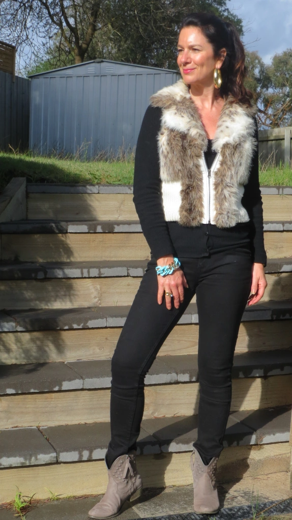 Black & fur
