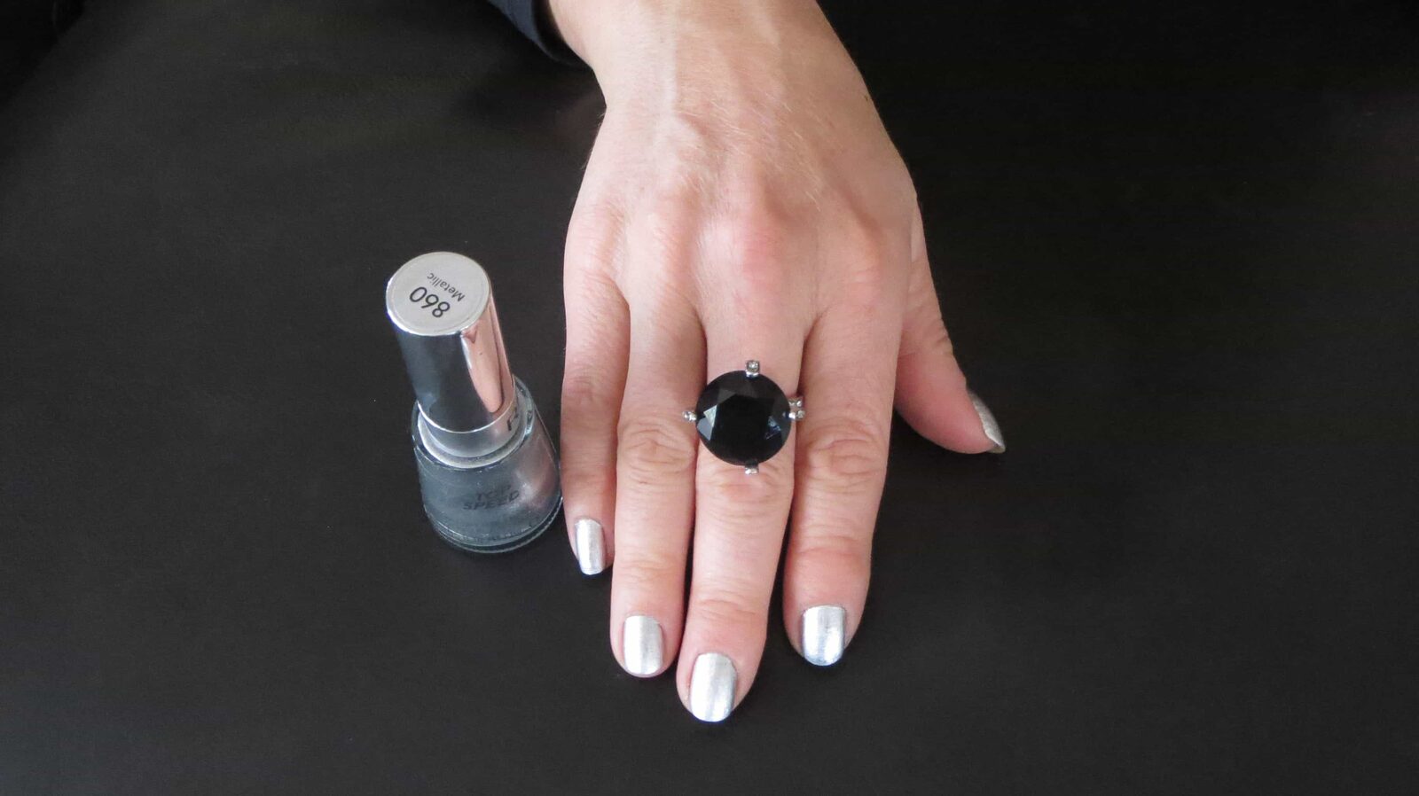 Metallic nails a dazzling bargain