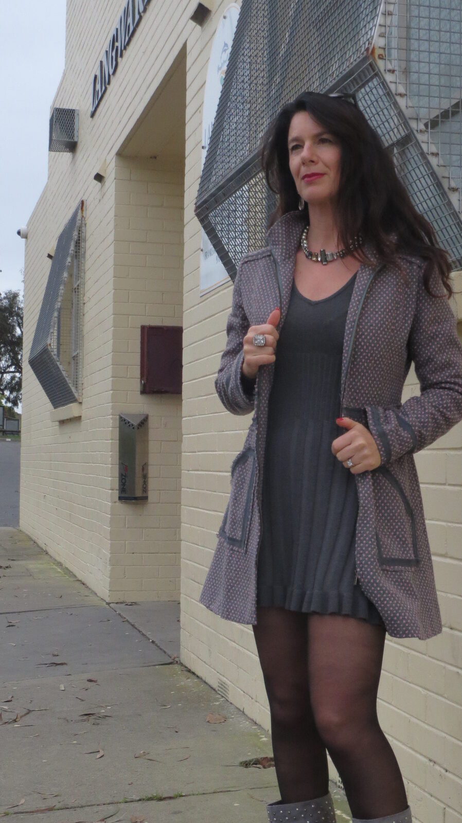 Grey, pink dot jkt 2
