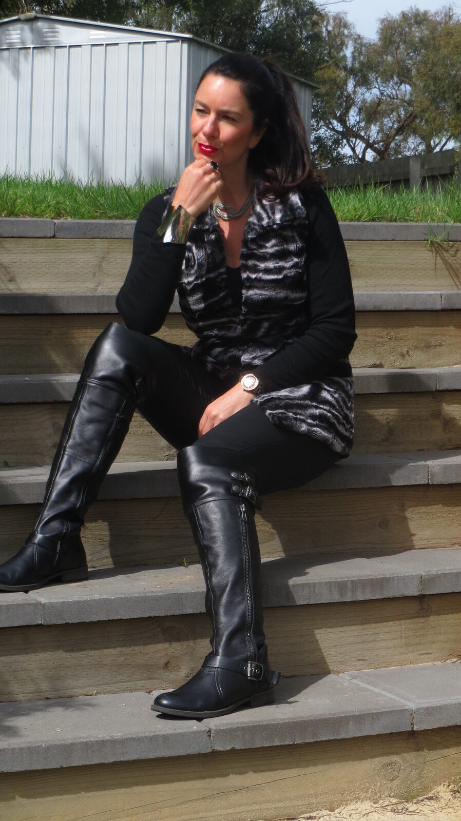 Fur vest 2