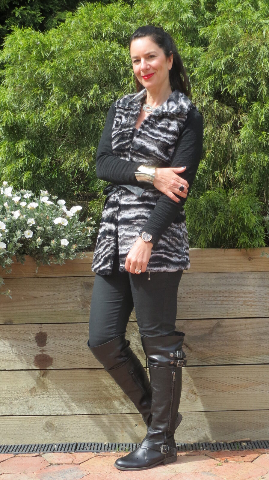 Fur vest 3