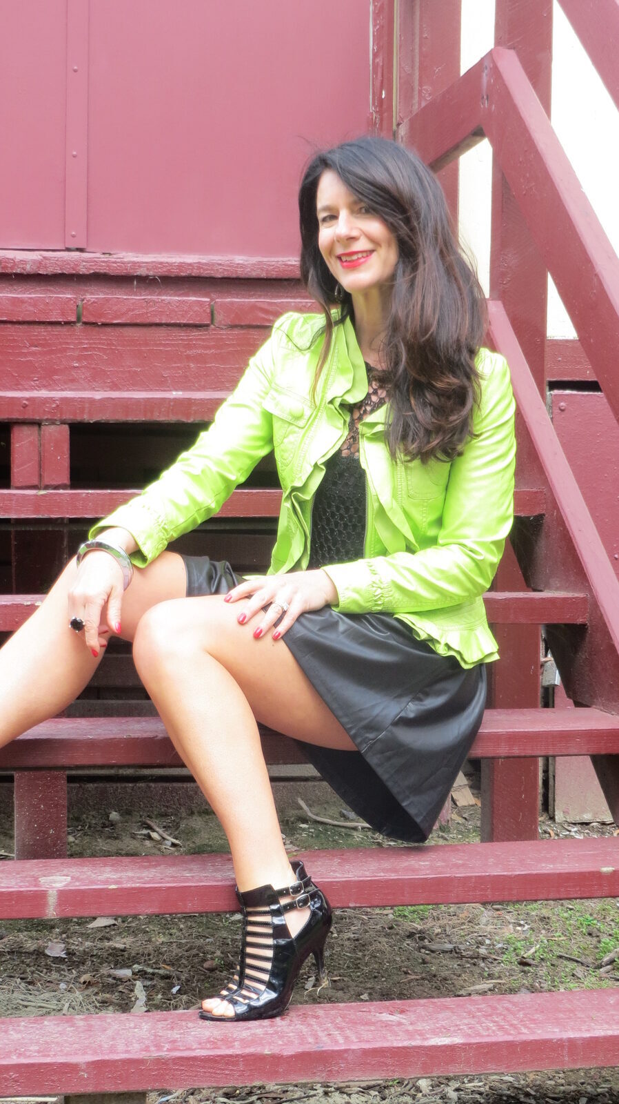 Green neon jkt 1