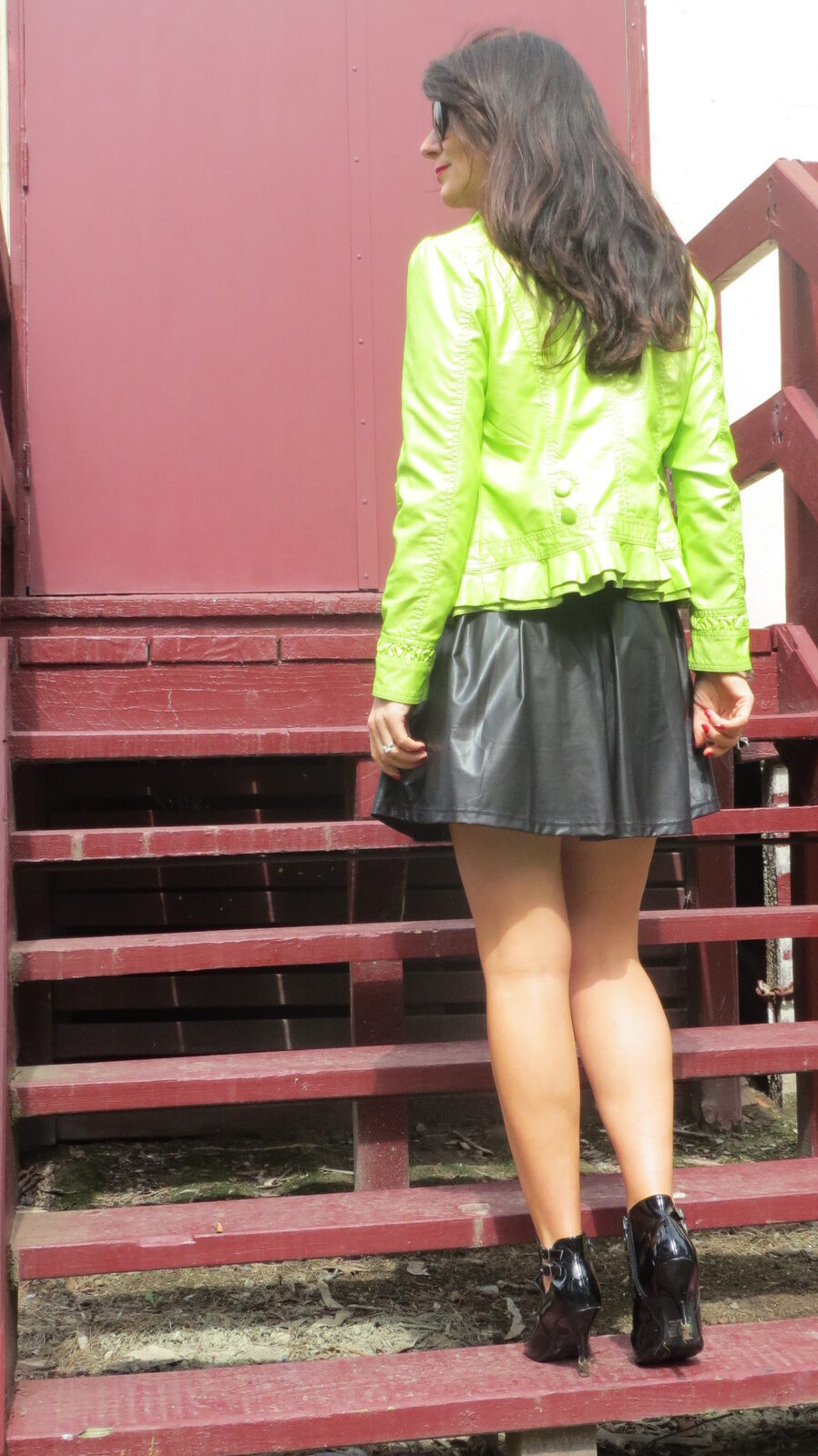 Green neon jkt 3