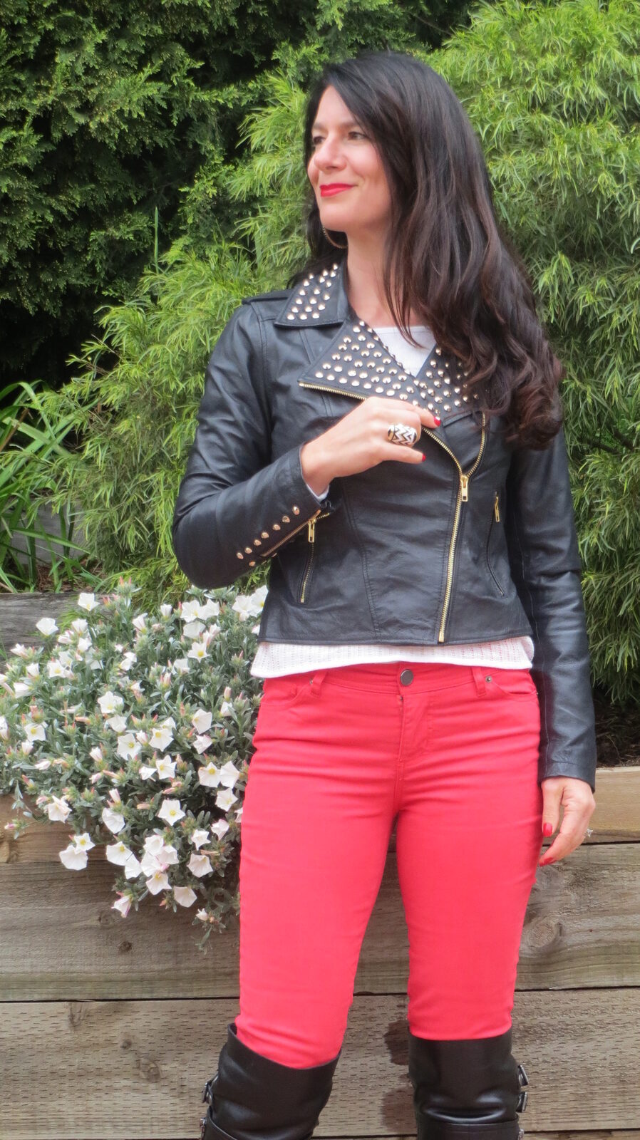 Red jeans 3