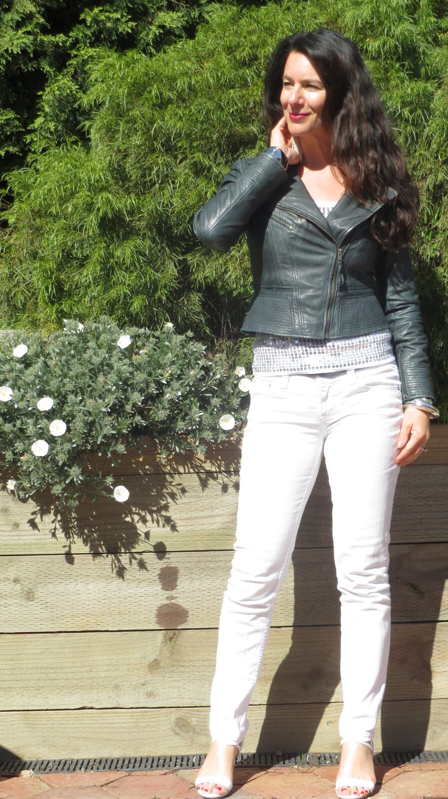 White sequin singlet 4