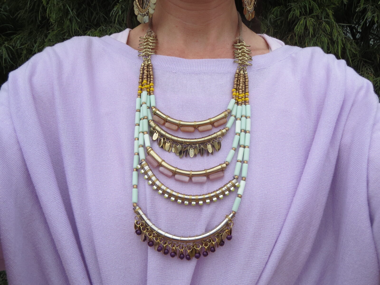 Aqua neckpiece 1