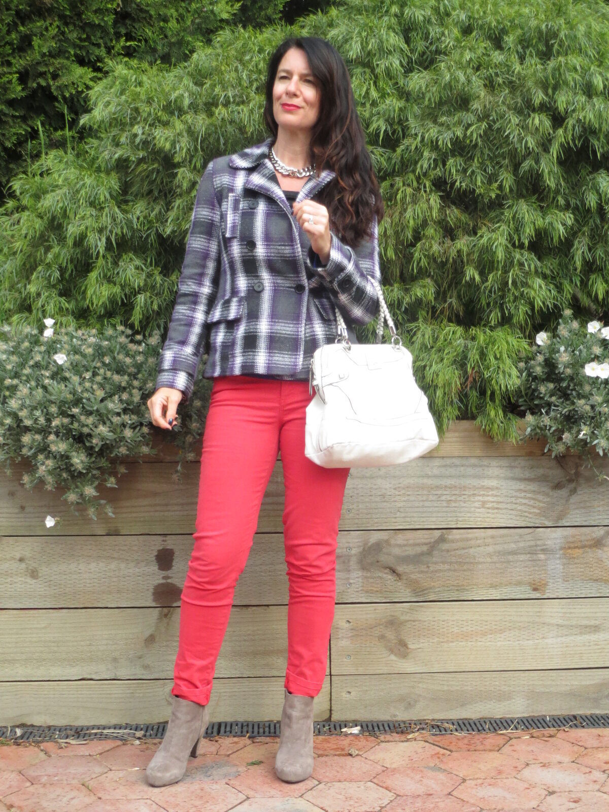 Red jeans, check jkt 4