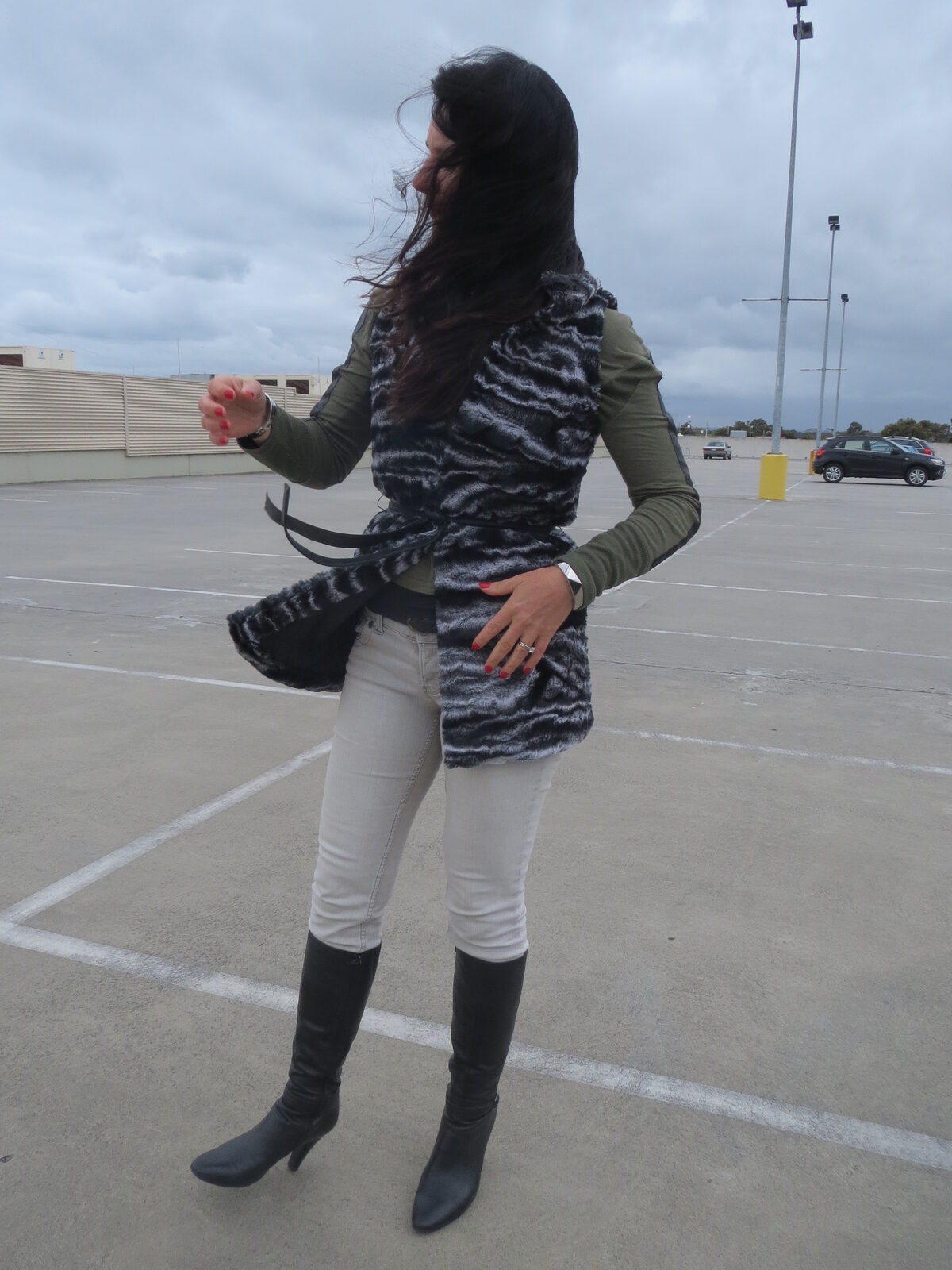 Black & white fur vest 5