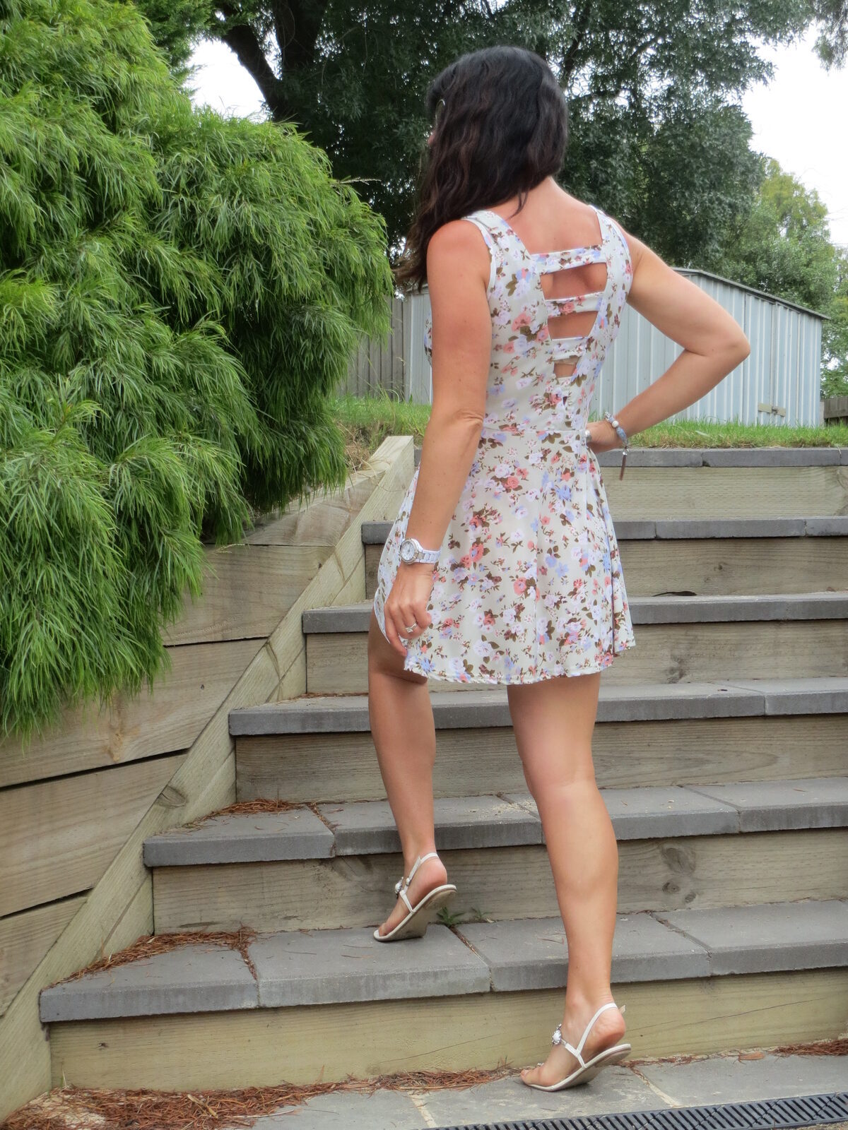 Floral pale green dress 4