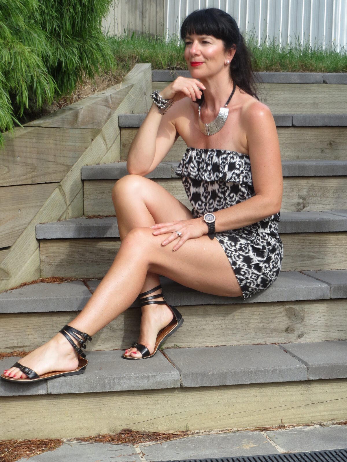 Strapless short-suit 1