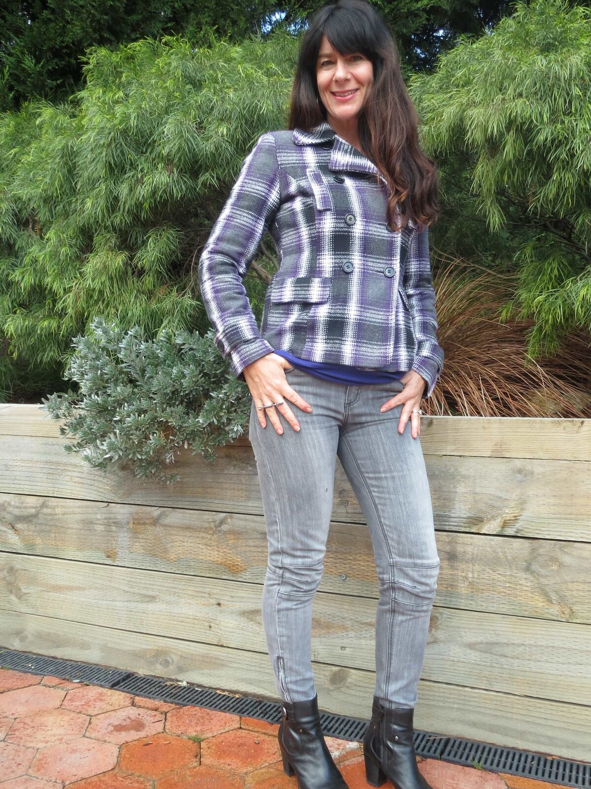 How to wear jeans with booties