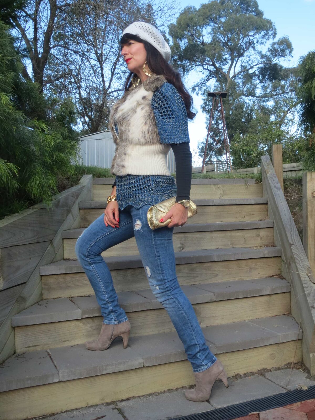 Zara jeans, fur vest 2