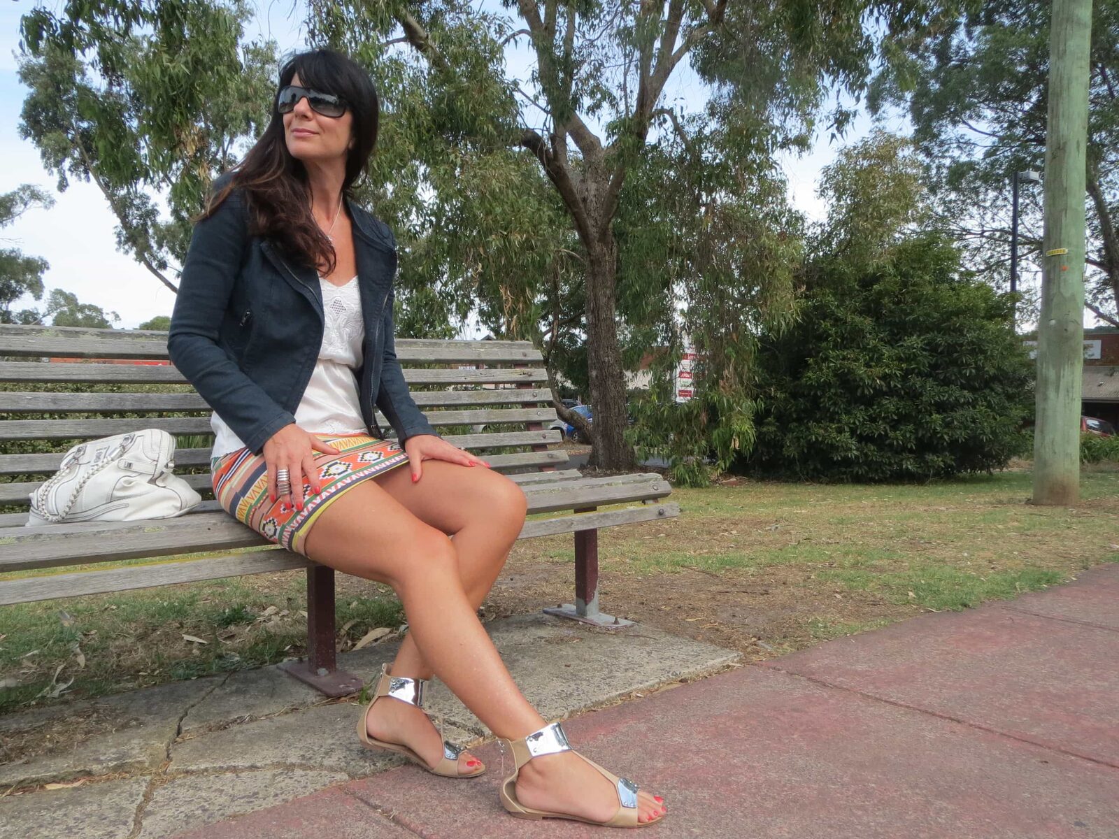Coffee date & bargain shop ends with fab shoes