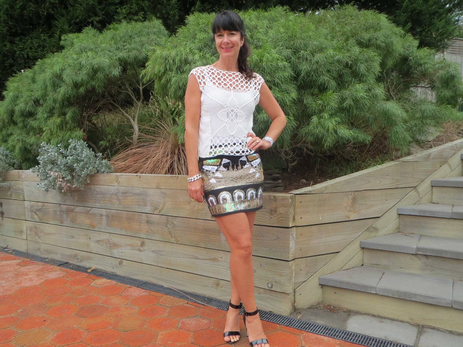 Sequin skirt, white perforated top 3